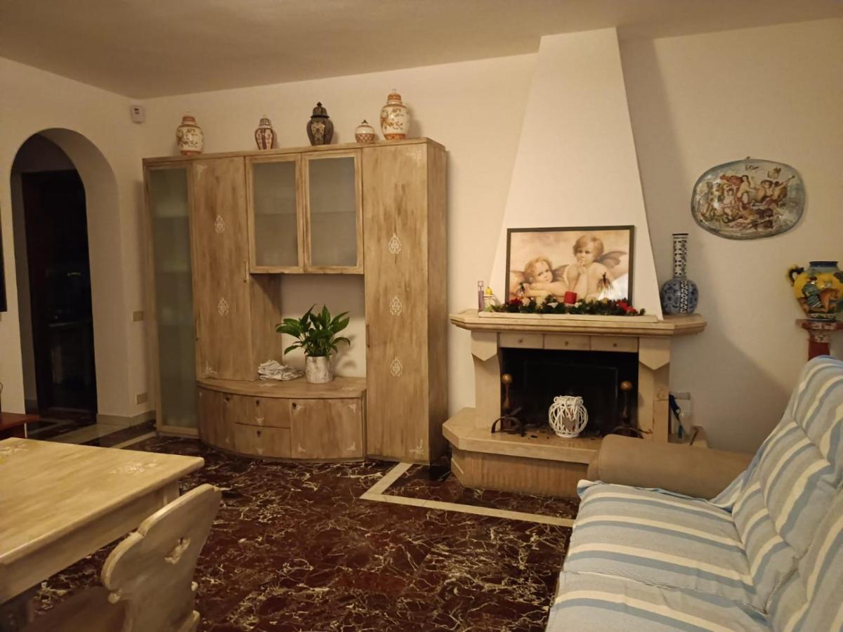 Bed and Breakfast Pirro & Sharon House Pianore Exterior foto